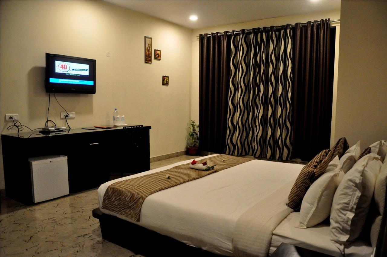 Hotel Suncity Palace Jharsuguda 外观 照片
